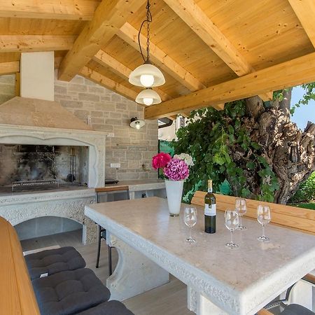 Villa Contessa Пореч Экстерьер фото