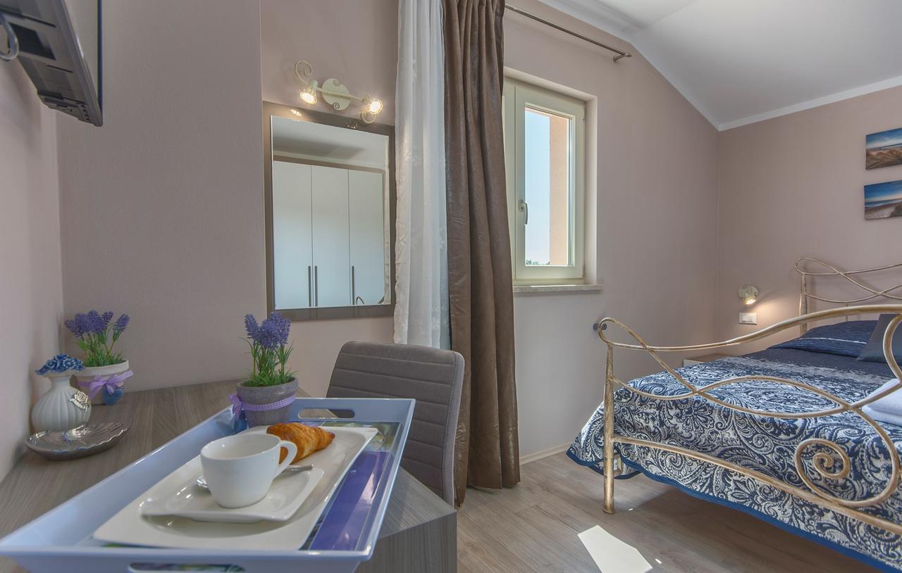 Villa Contessa Пореч Экстерьер фото