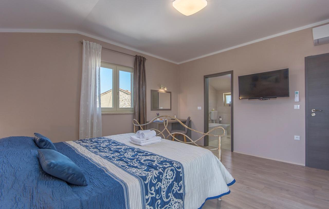 Villa Contessa Пореч Экстерьер фото