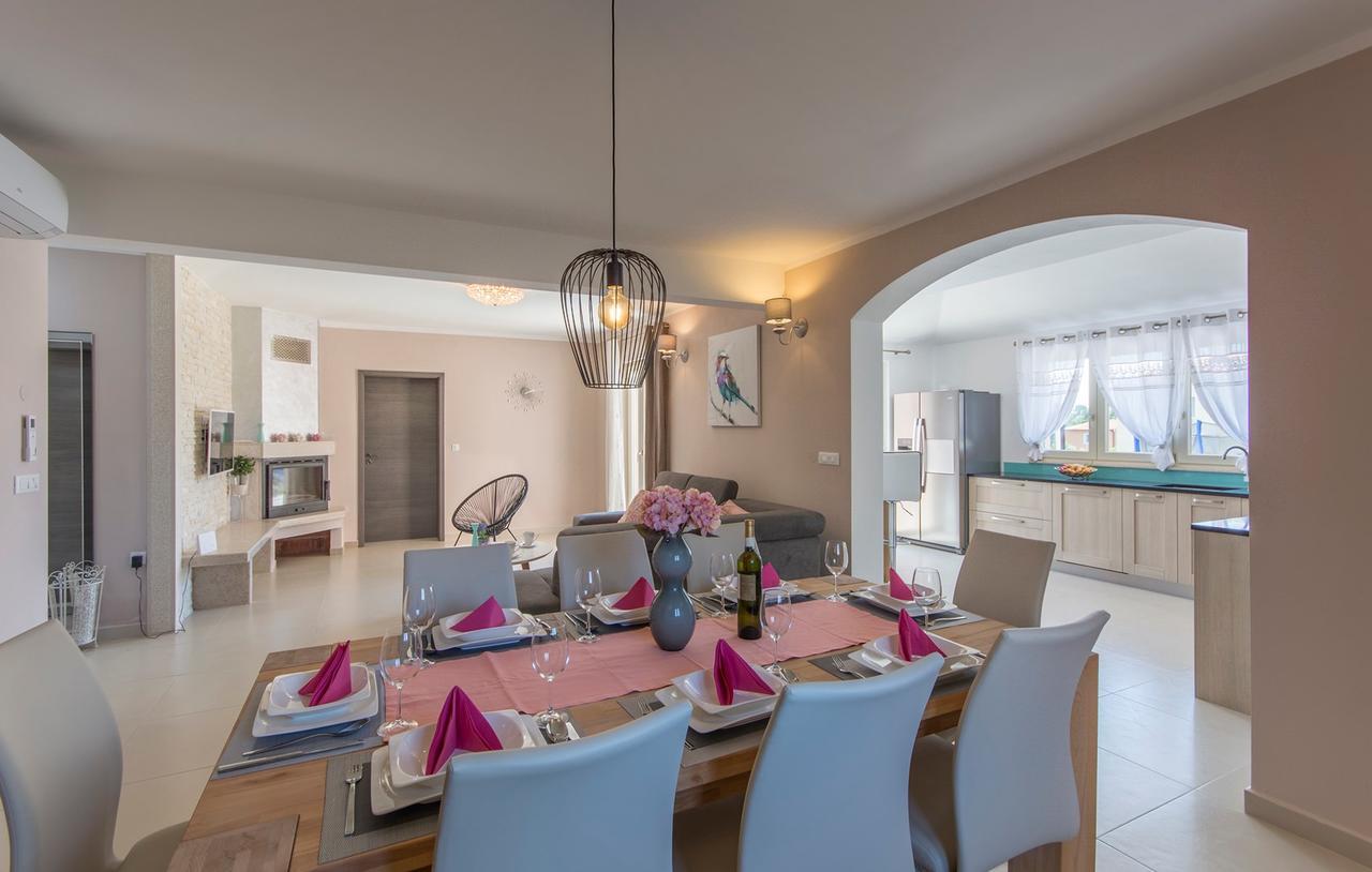 Villa Contessa Пореч Экстерьер фото